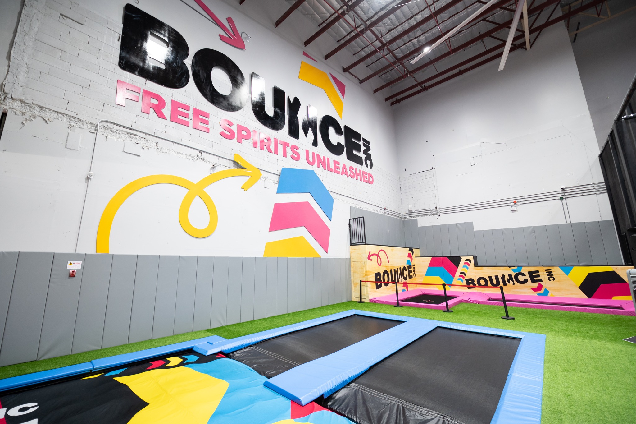 476159860_961532915981061_862