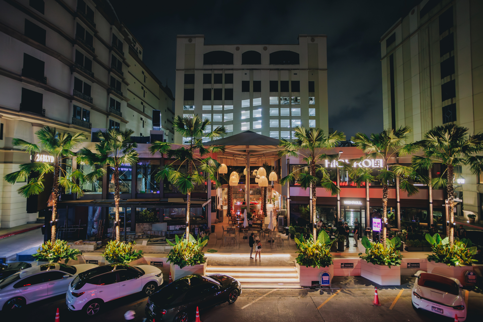 490294988_122107652852829565_