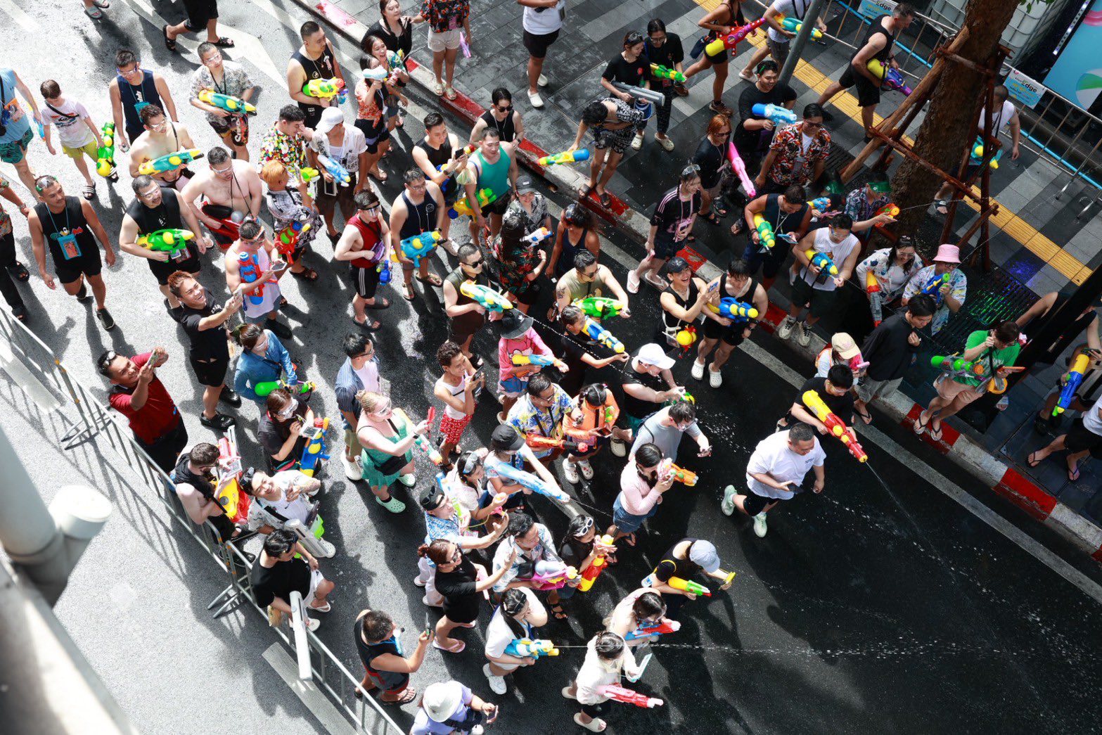 490652427_677930044733963_668