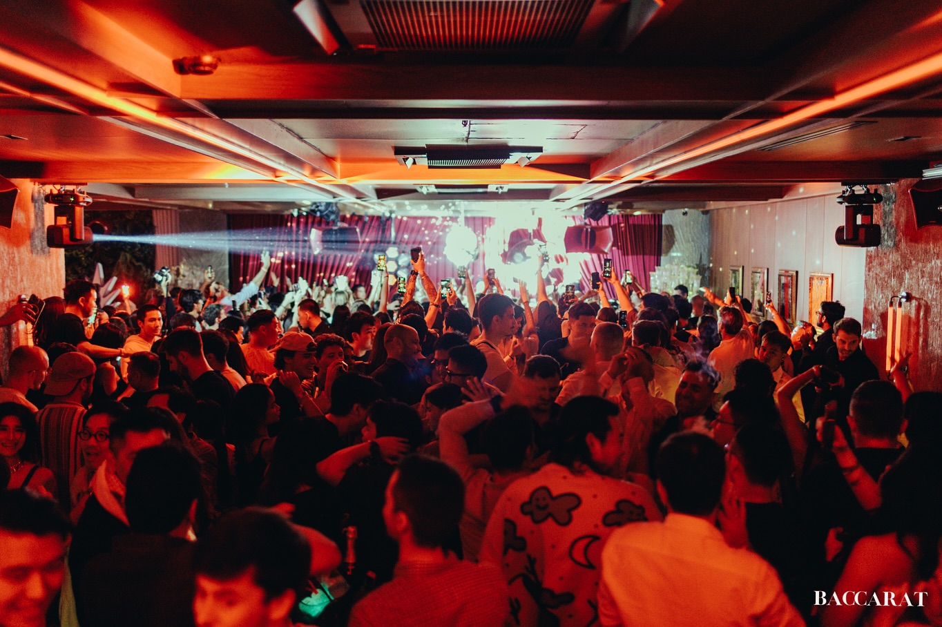 591174302_18061973516631665_1